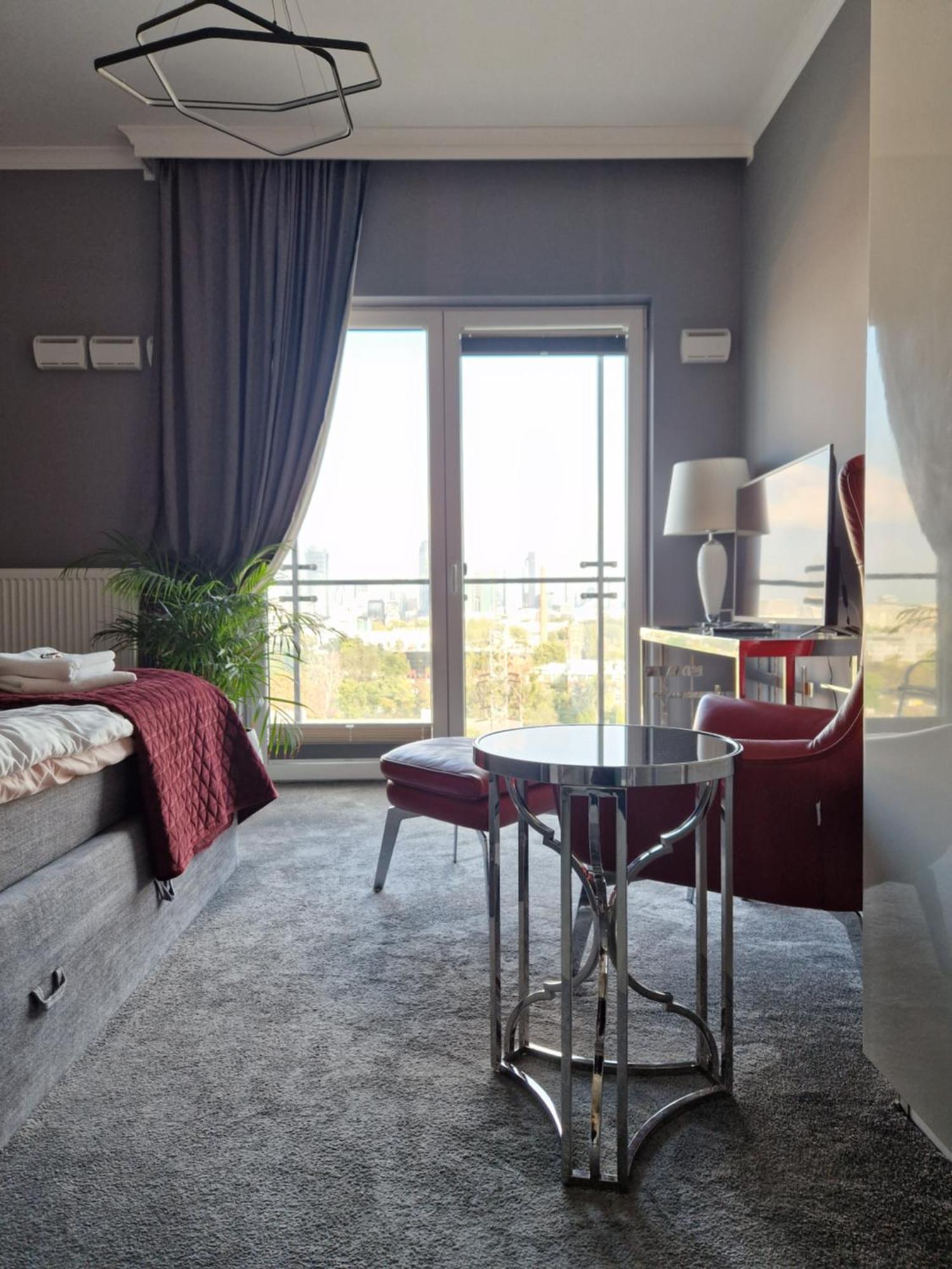 Apartamenty Wola Tower Na Prymasa - Z Widokiem Na City Warsaw Exterior photo
